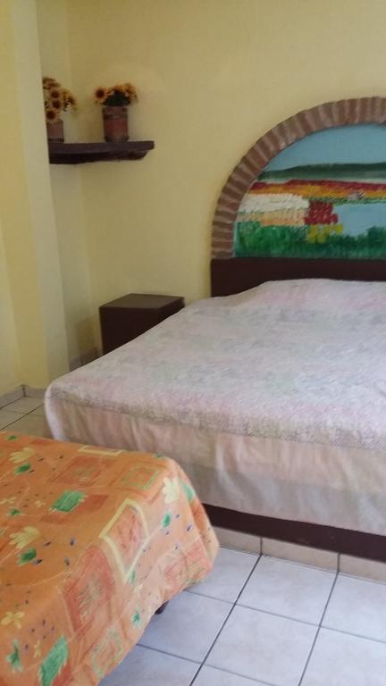 Hotel Y Hostel Guerrero Эль-Фуэрте Экстерьер фото